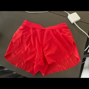 Lululemon Find Your Pace High-Rise Lined Short 3”